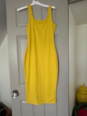 Yellow Sleeveless Midi Bodycon Dress - Women